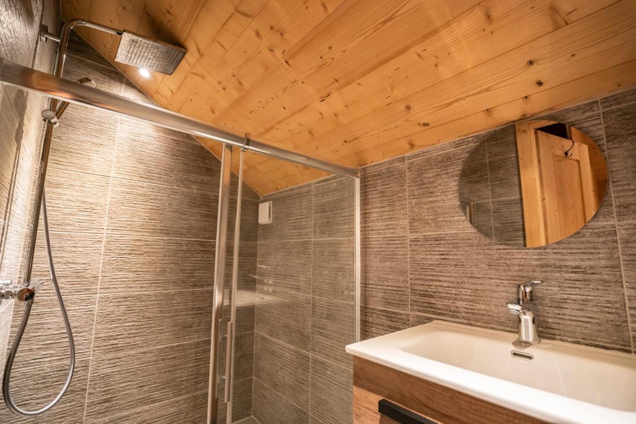 Chalet Les Cerfs Chatel Luaran gambar